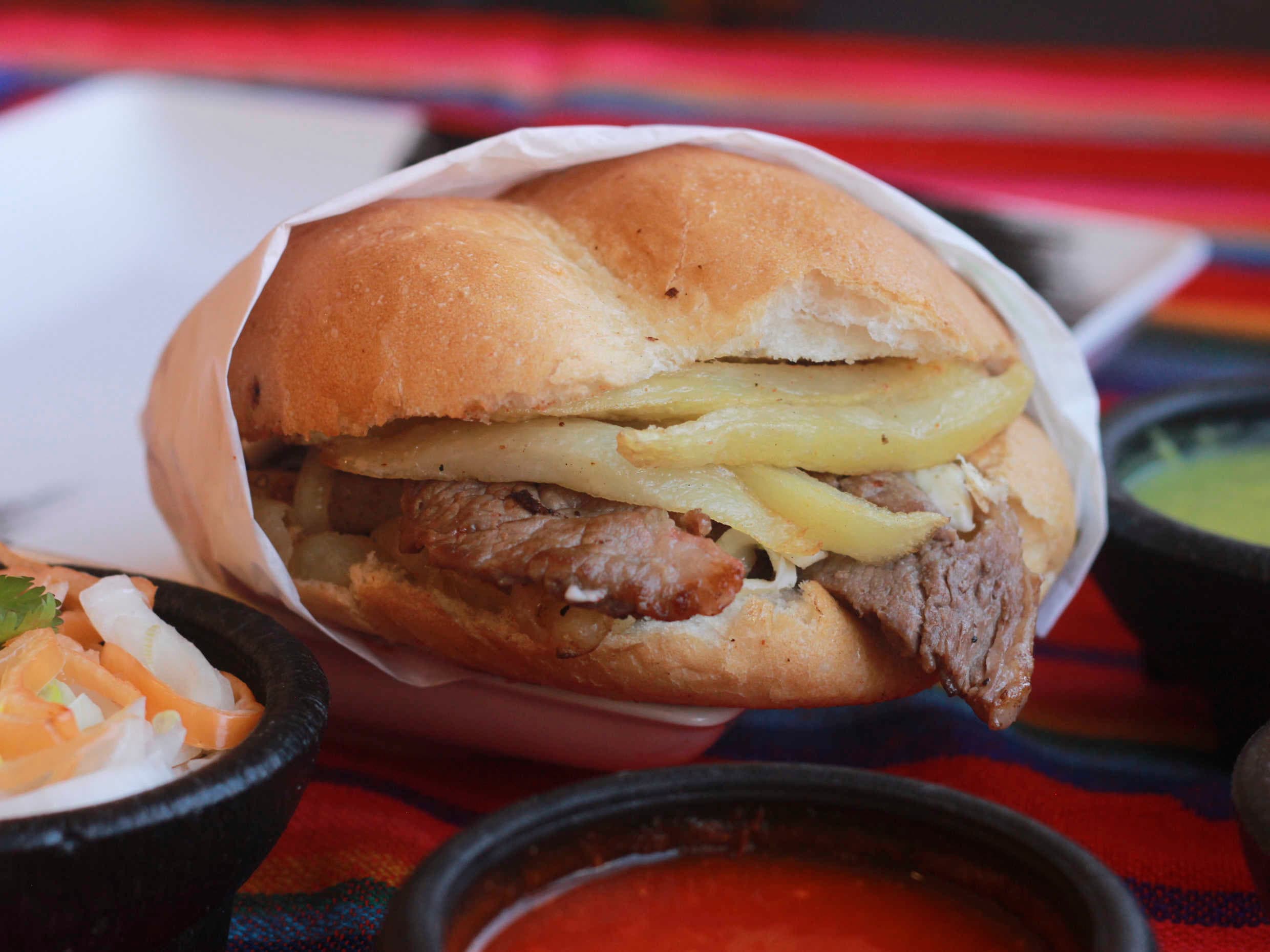 Torta de Suadero