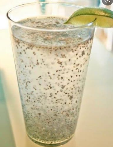 Agua de Limón con Chía