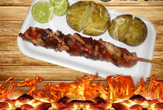 Longaniza de Pierna de Cerdo con Papa Cocida