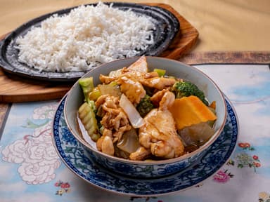 25 - Arroz Tostado con Pollo y Res