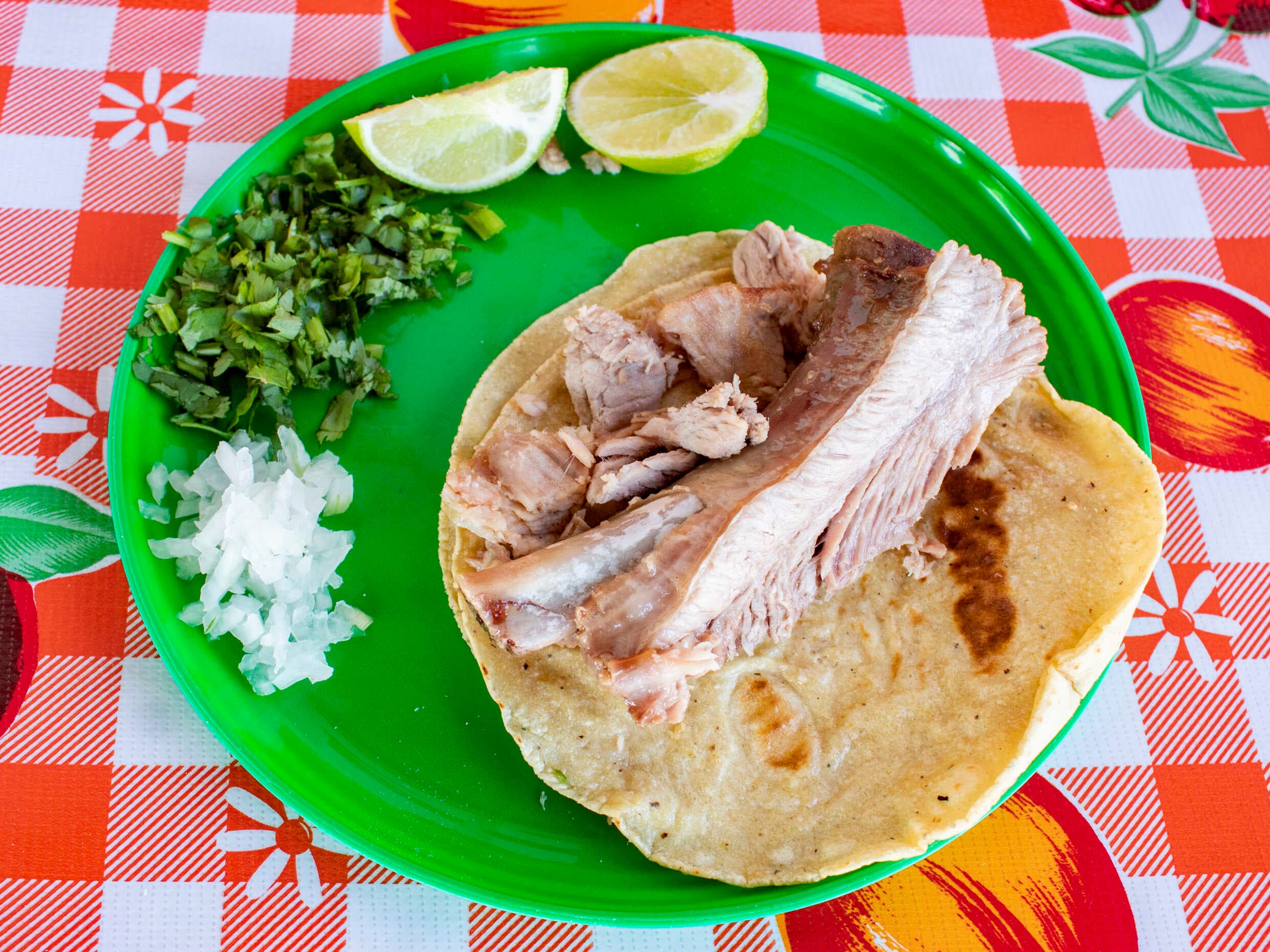 TACO DE COSTILLA