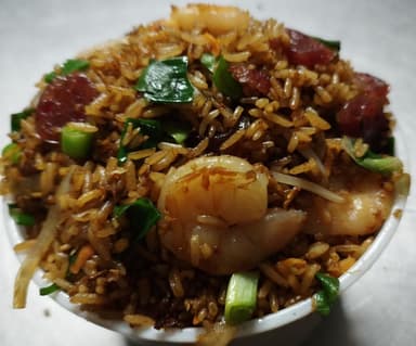 Arroz Frito con Camarón y Chorizo