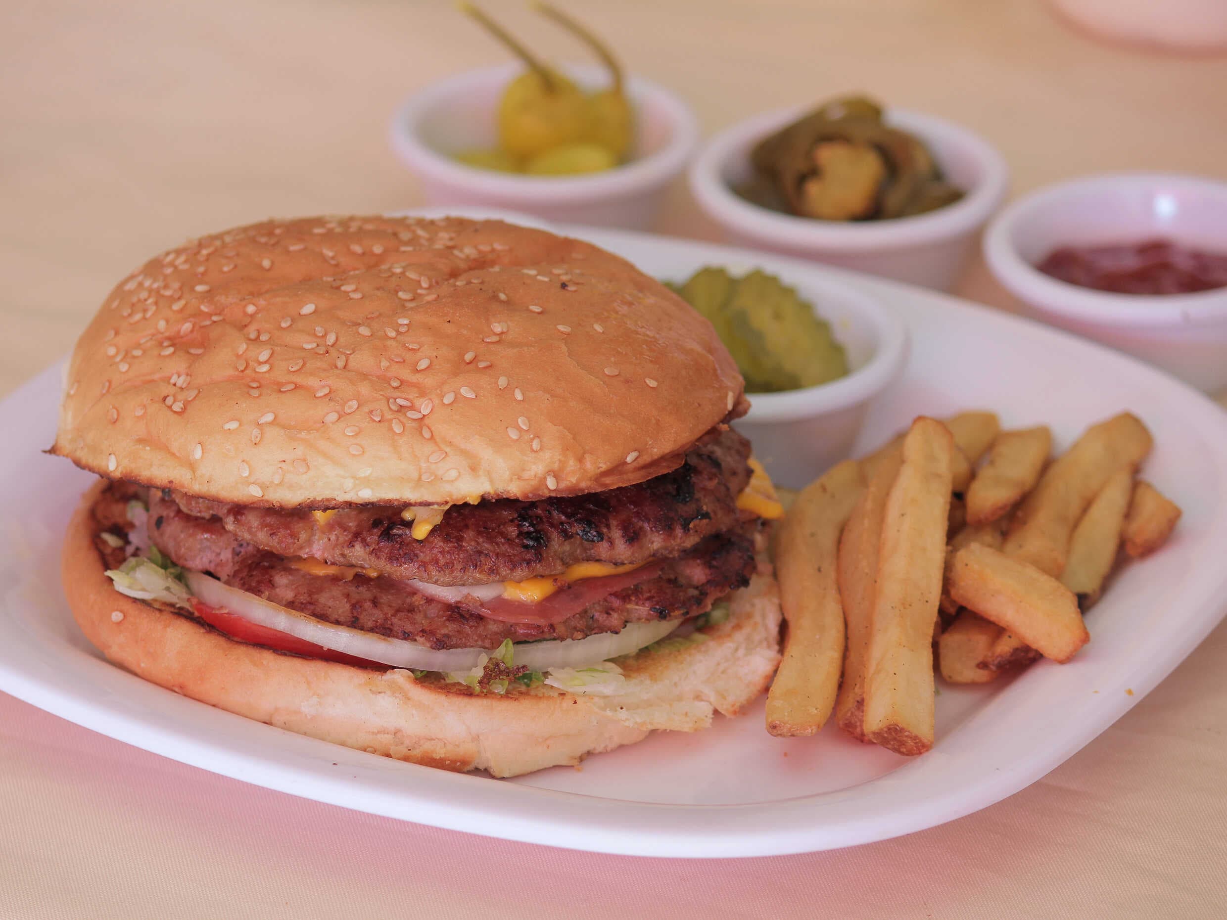 Hamburguesa Doble Carne con Papas