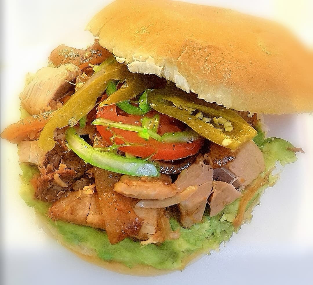 TORTA DE CARNITAS SURTIDA