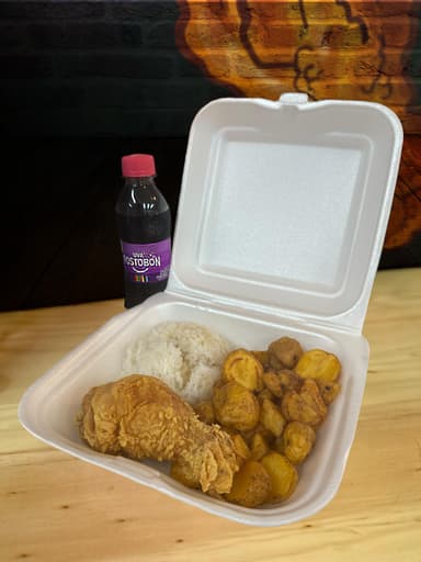 Almuerzo con Muslo Pok