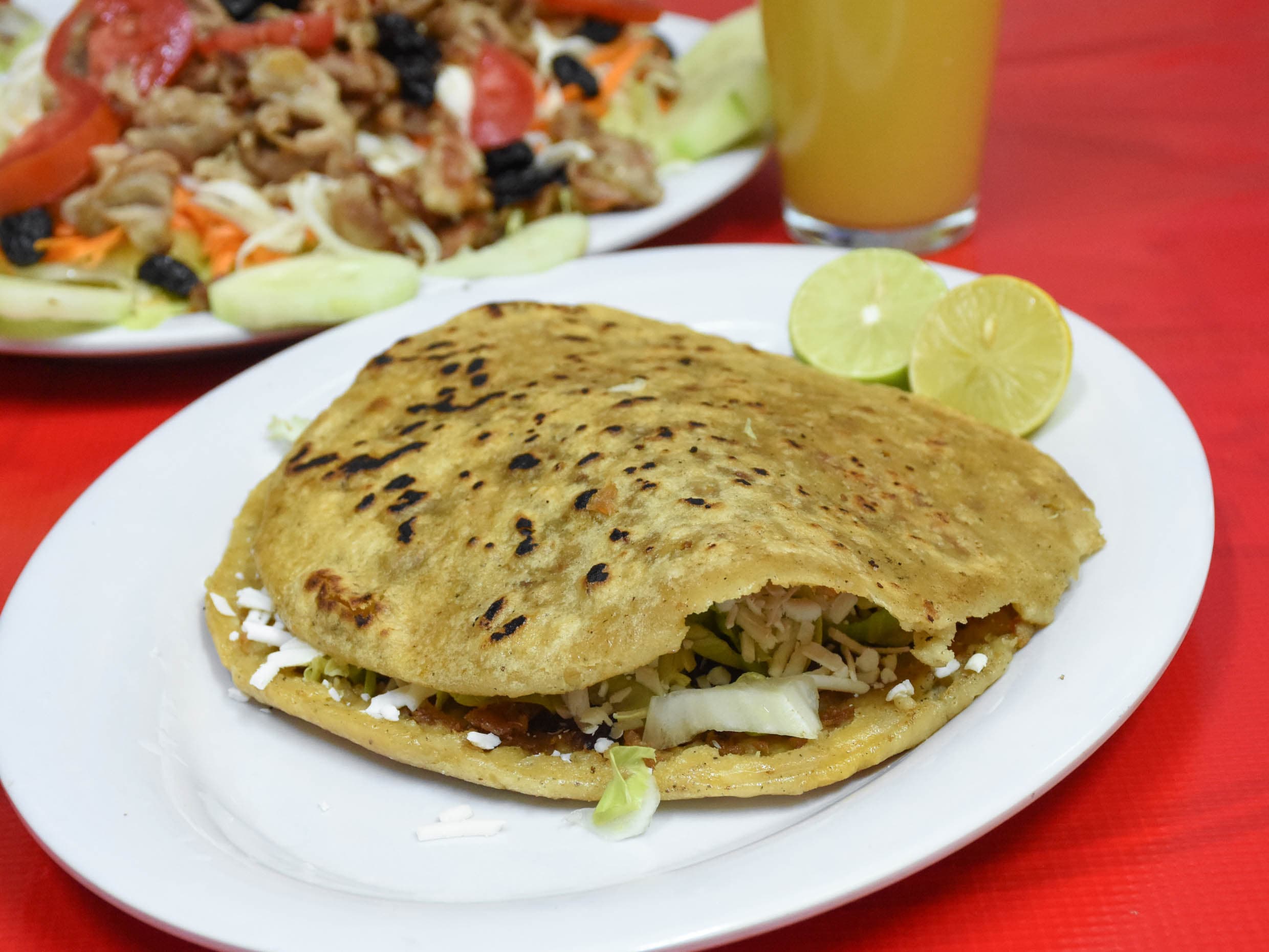 Gorditas Gigantes