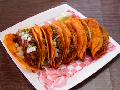 QuesaTaco de Barbacoa a la Plancha