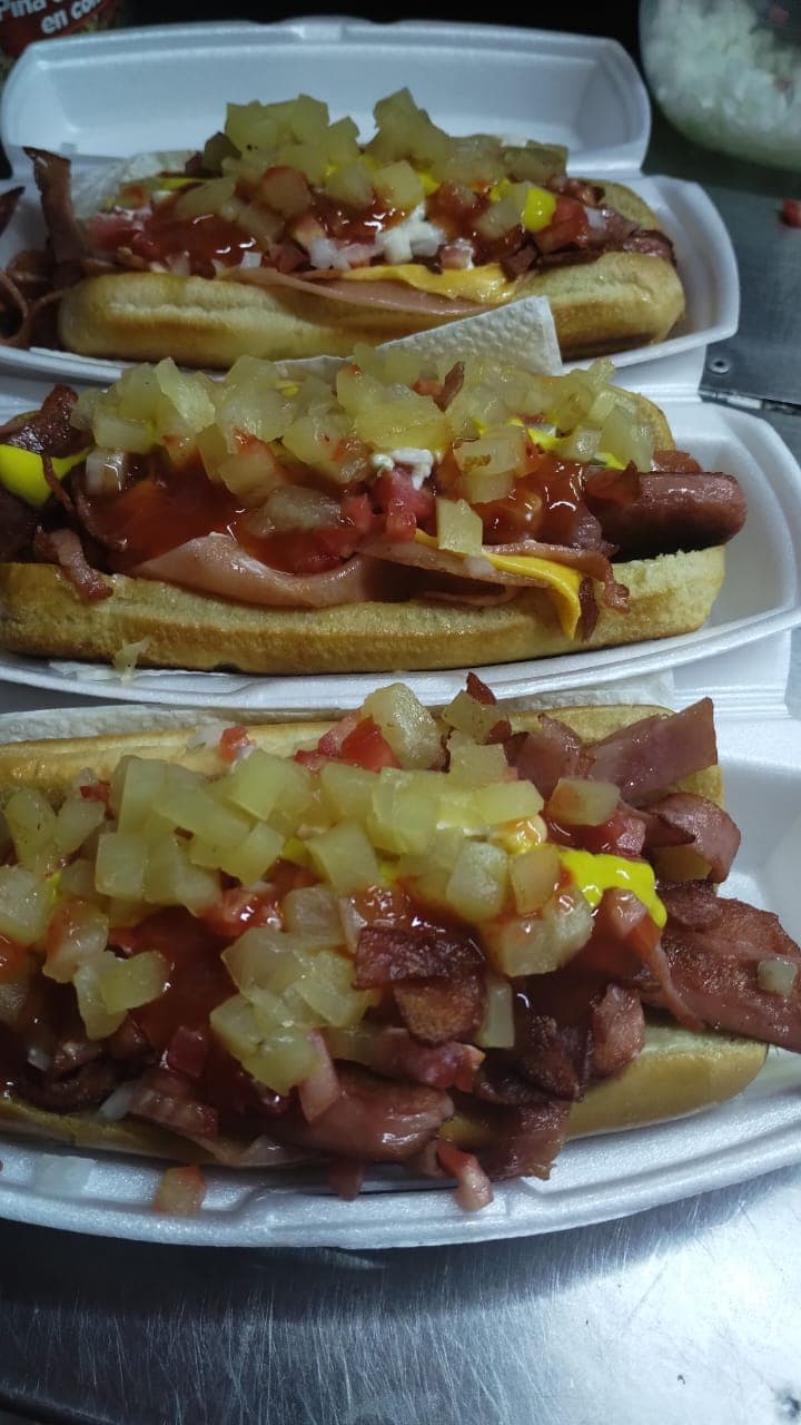 Hotdog Hawaiano
