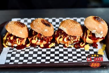 Combo - Hamburguesa BBQ + Té Helado y un Beso