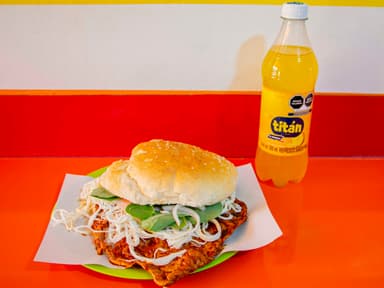 CEMITA DE CARNE ENCHILADA + TITAN