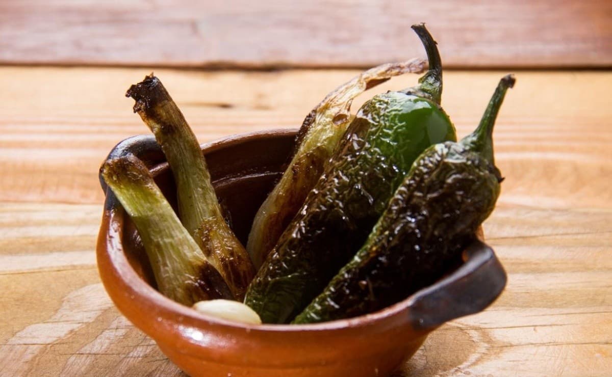 Chiles Asados orden 3 pzs