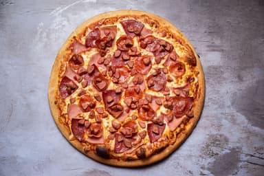 Pizza Carnivora