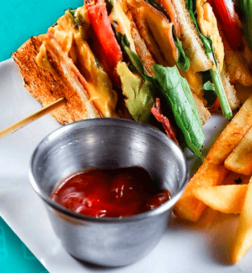 Club Sándwich Toro