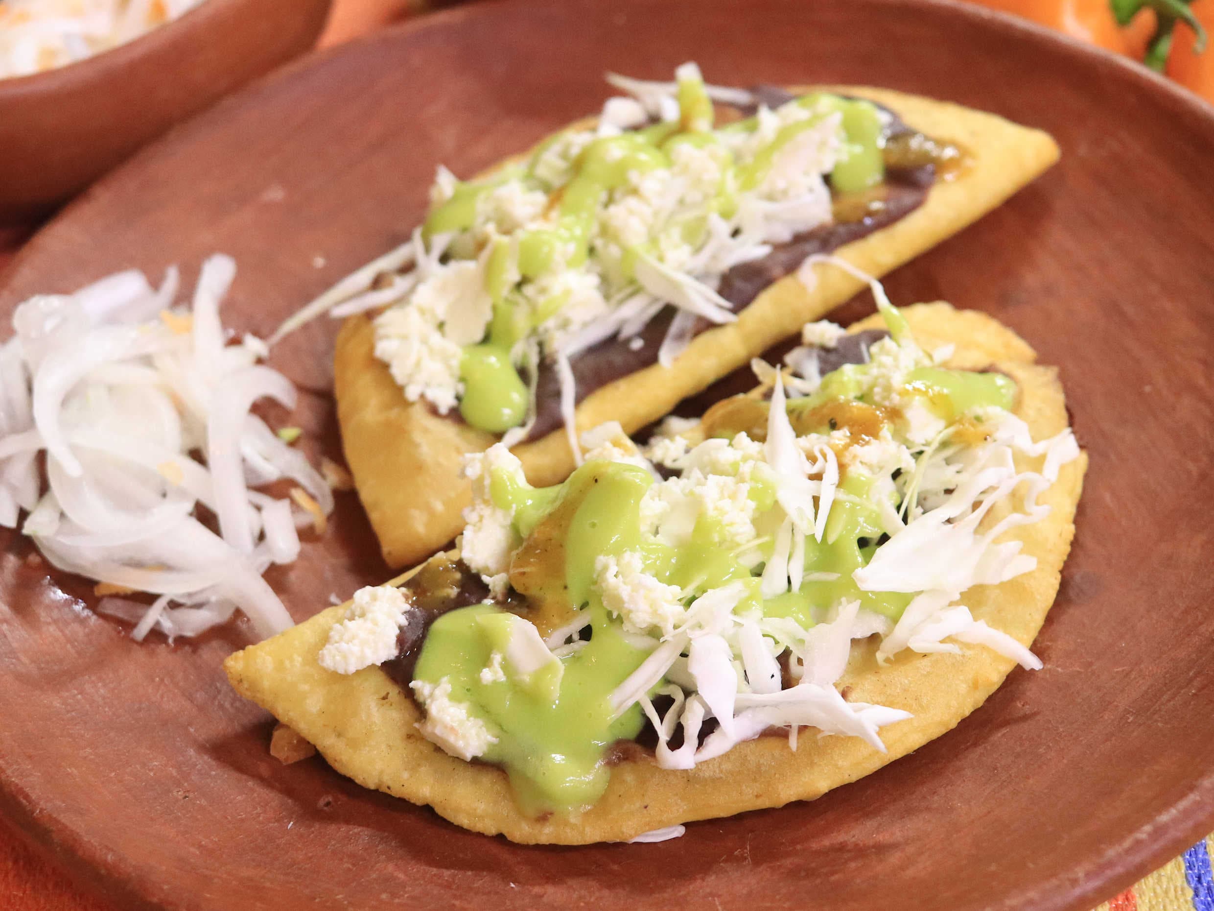 Quesadilla Rellena de Quesillo