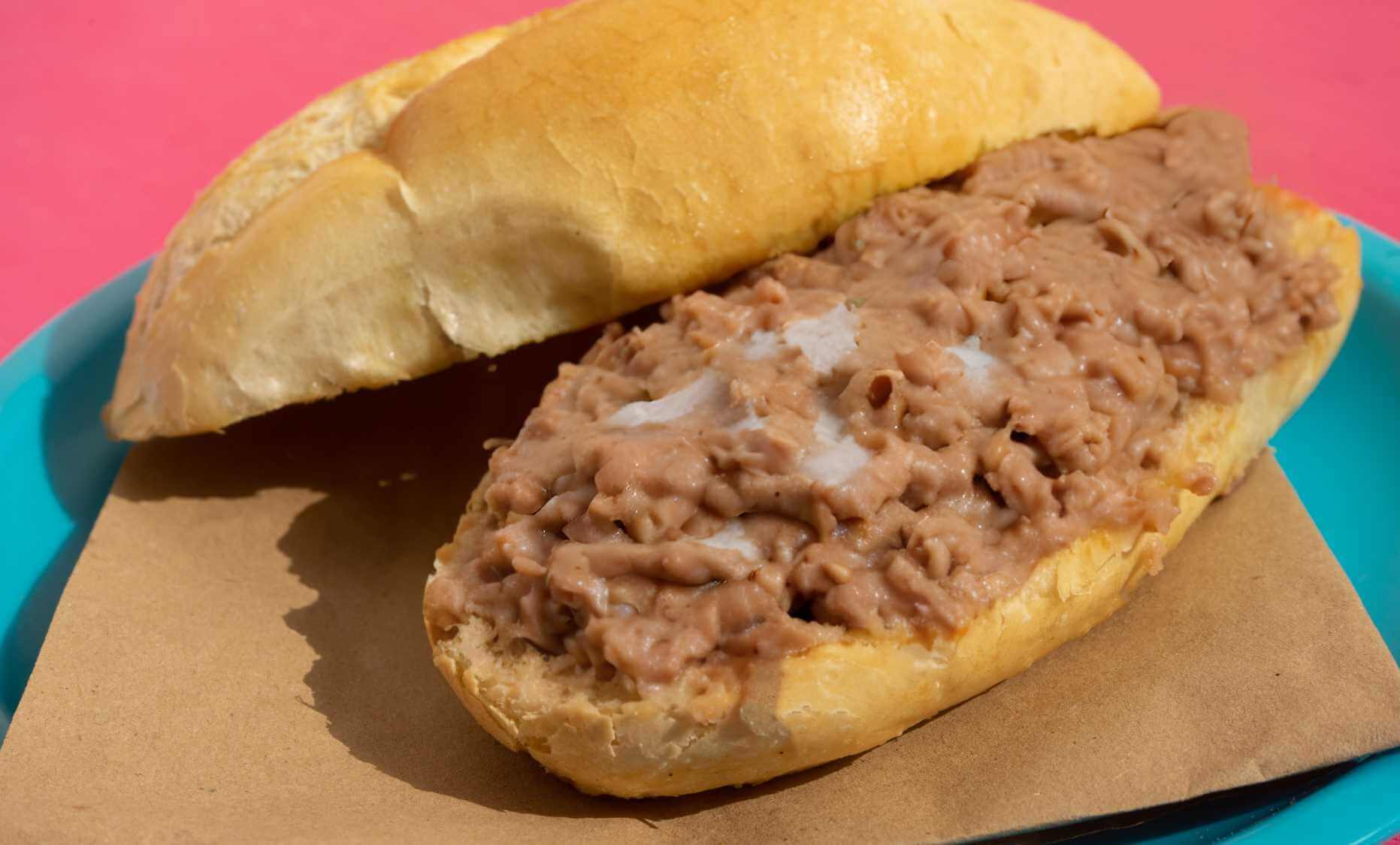 Lonche de Frijol o Crema