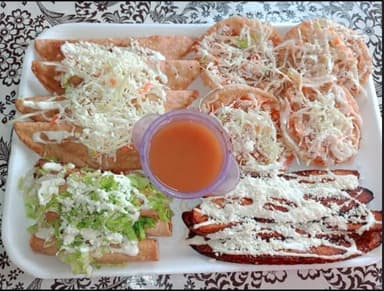 Charola de Antojitos