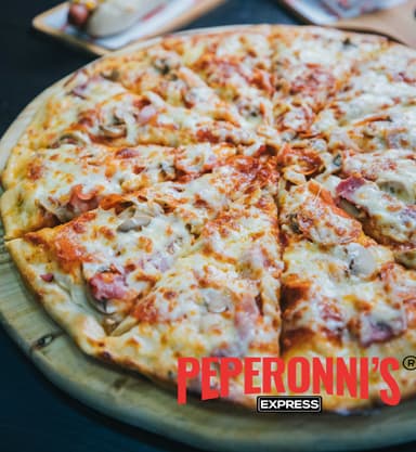Pizza Jamón y Hongos
