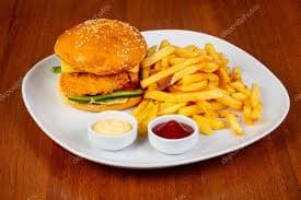 Hamburguesa de Pollo con Papas