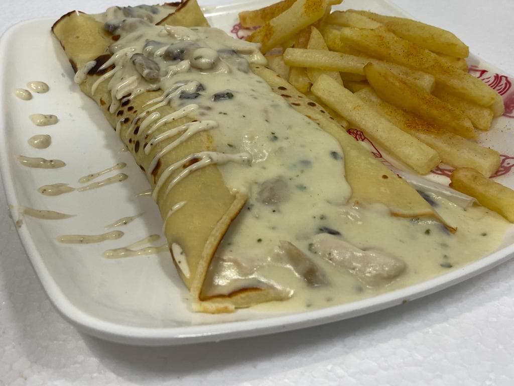 Combo Crepe dePolloyChampiñones+Papas+Gaseosa400ML