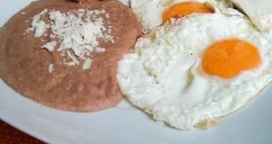 Huevos Caseros