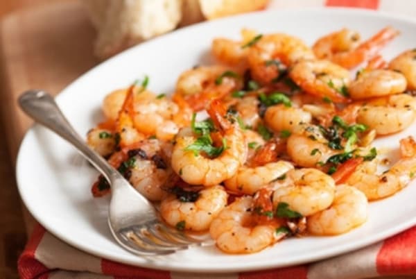 Camarones al Ajillo