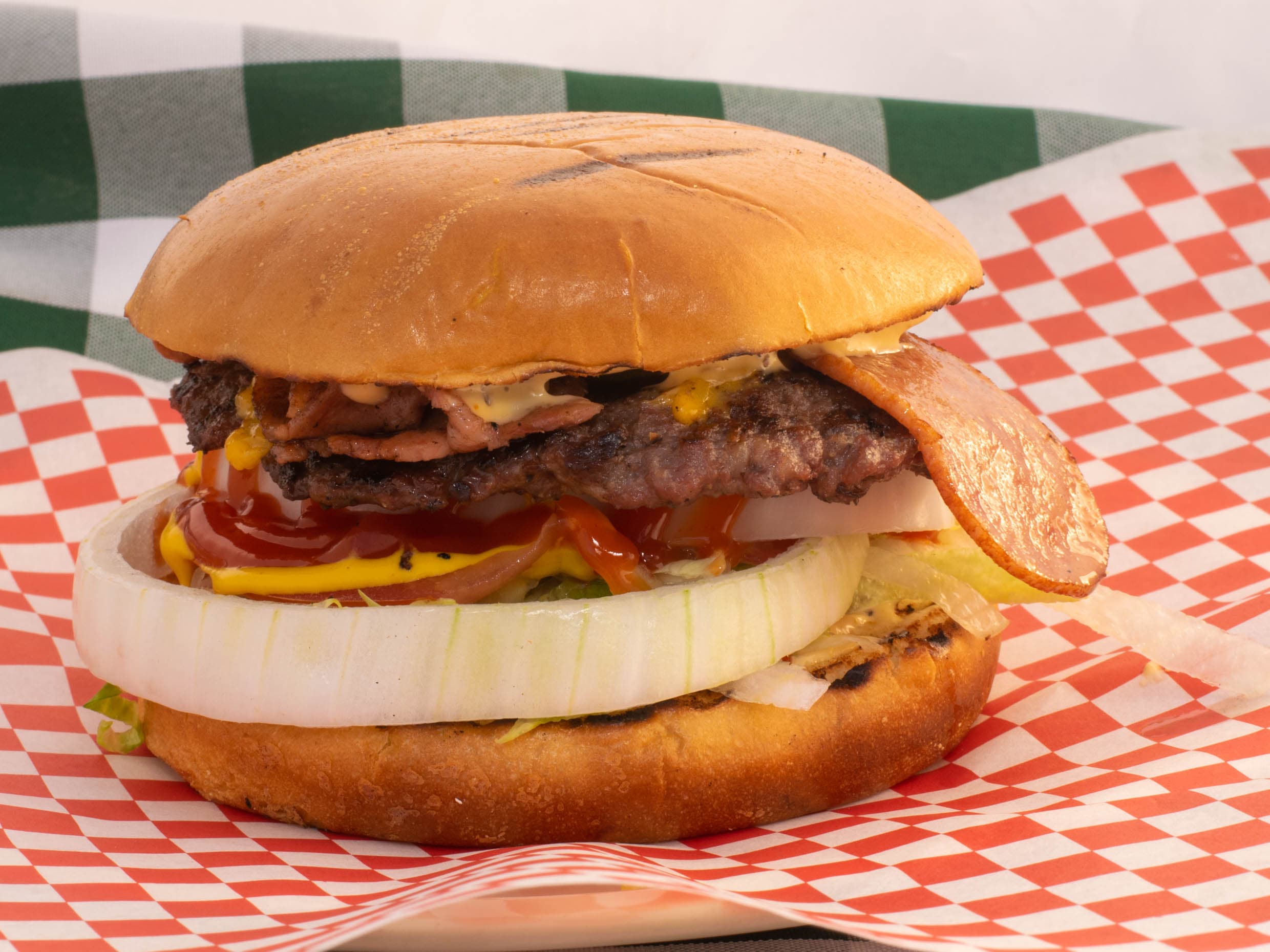Tocino Burger con papas