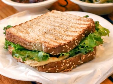 Sándwich Pechuga asada