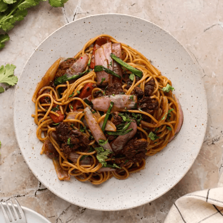 Tallarín Saltado de Carne