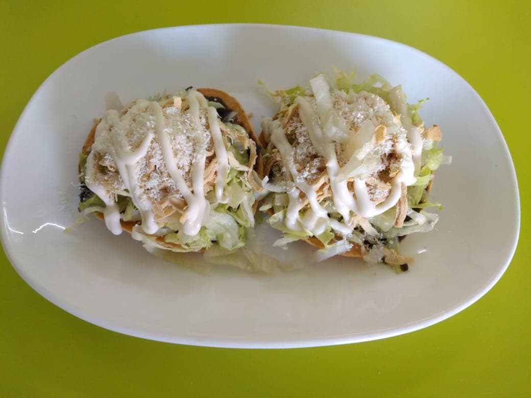 Orden de Tostadas de Pollo