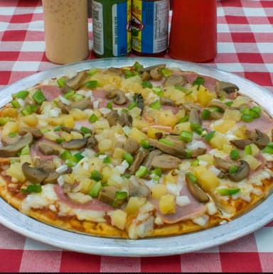 Pizza Carne Molida y Champiñones