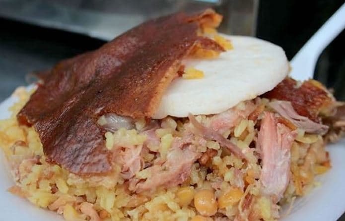 Lechona plato de 2 libras