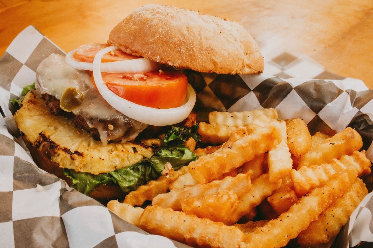 Hamburguesa Hawaiana