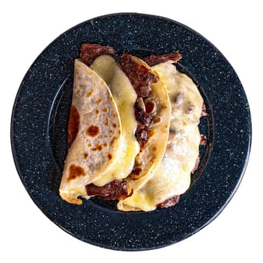 TACO DE HARINA CON QUESO DE BISTEC SIRLOIN