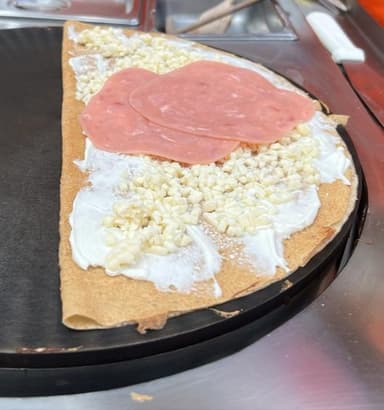 Crepa de Manchego, Philadelphia y Jamón