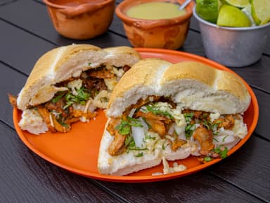 Torta de Pastor con Queso