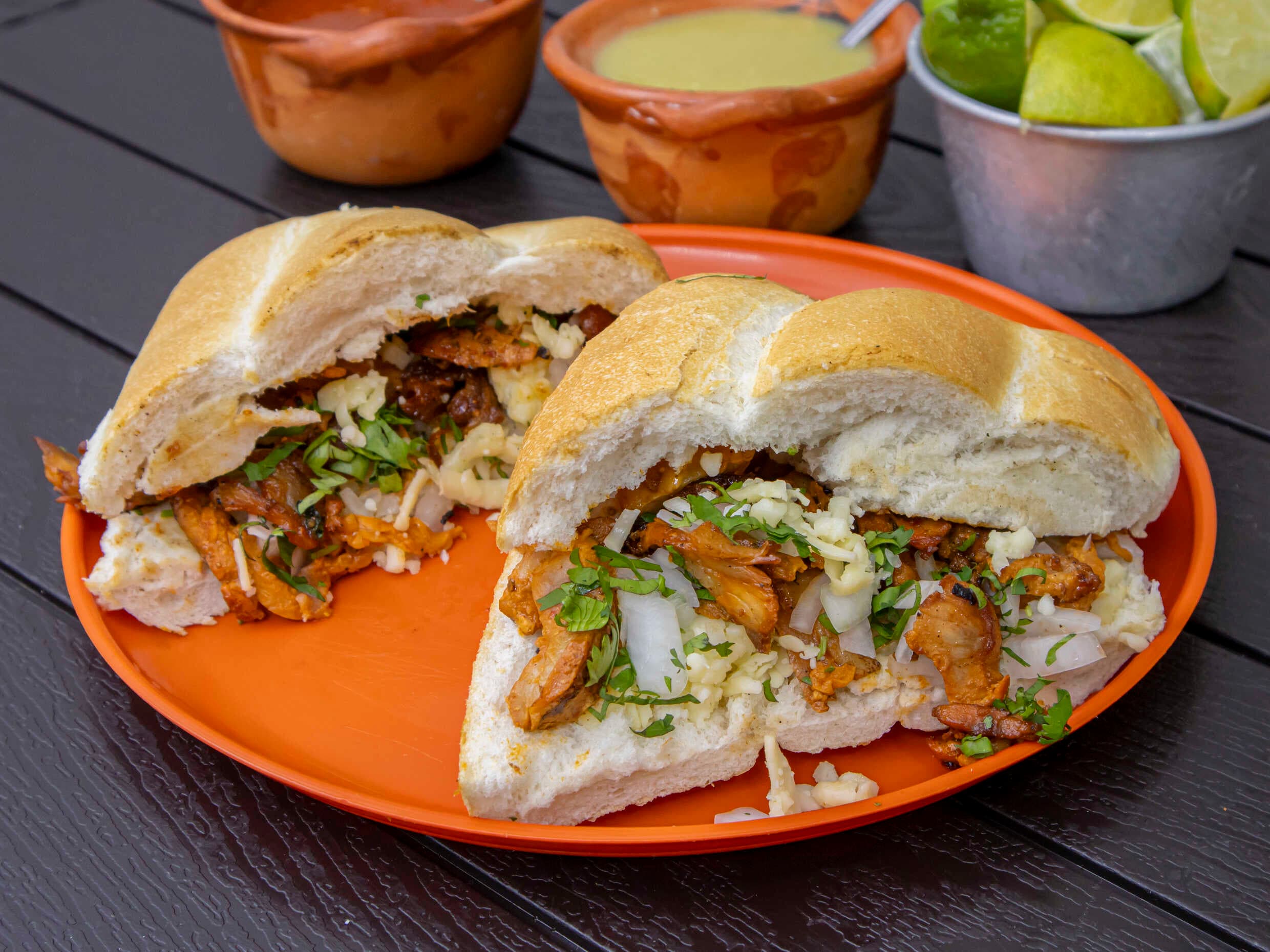 Torta de Pastor con Queso