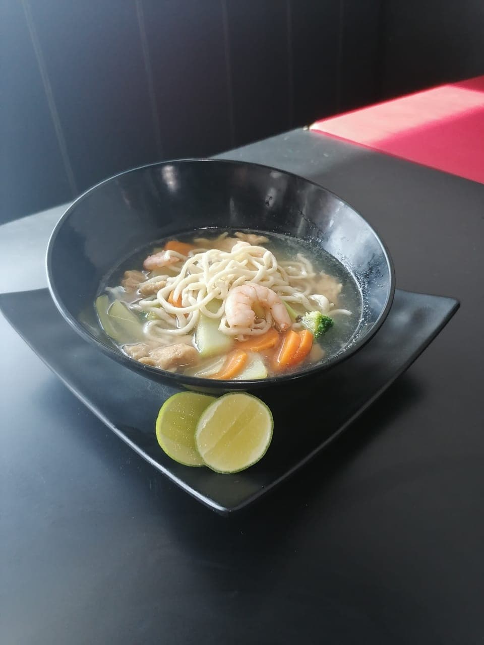 Sopa de fideo chino