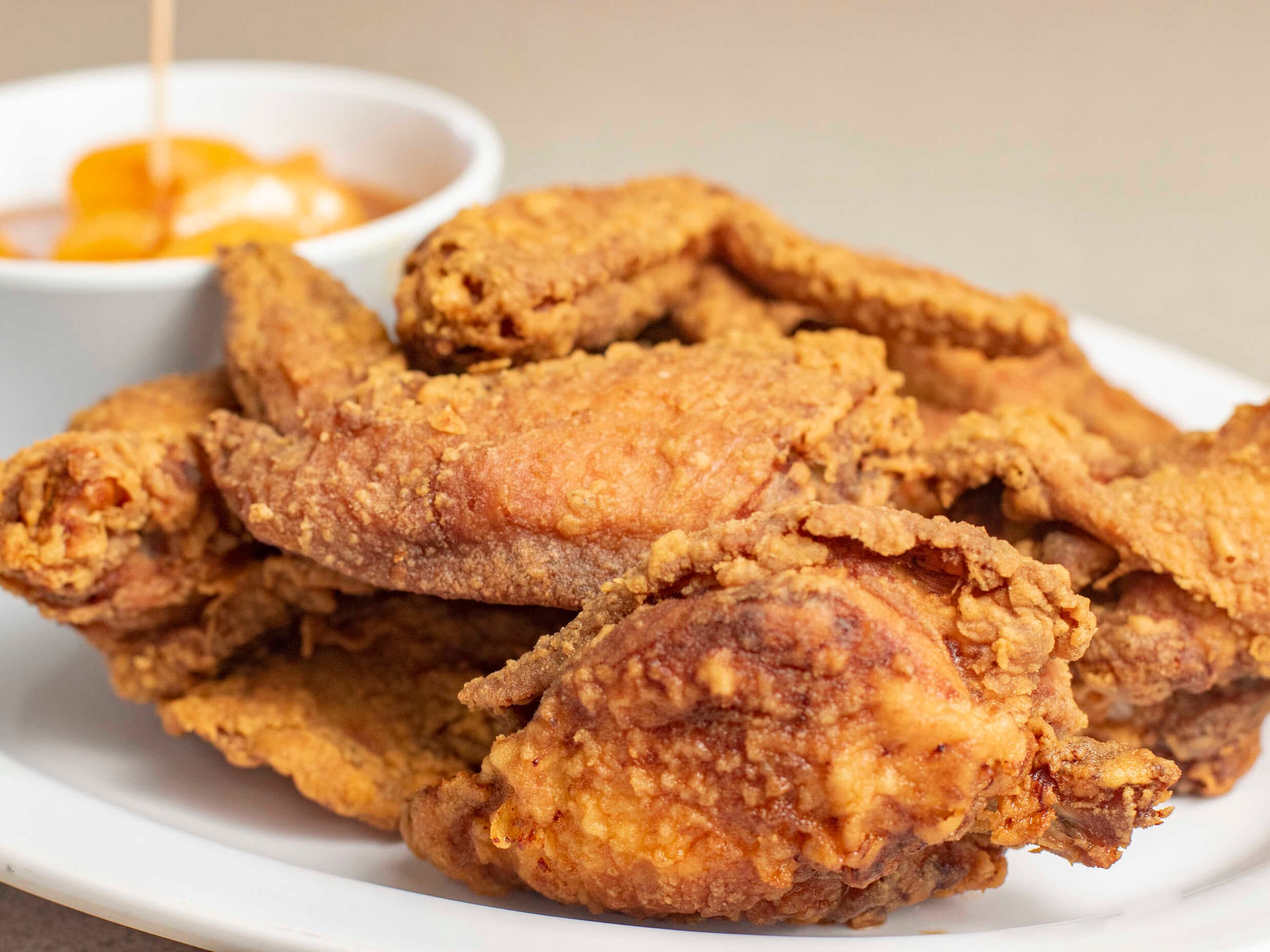 24  Alitas de Pollo