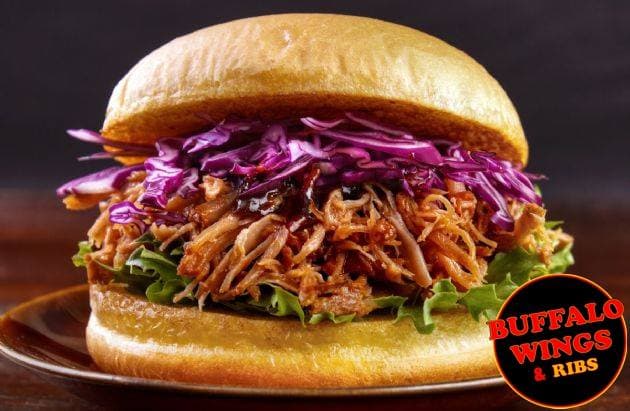 HAMBURGUESA COSTILLA DESHEBRADA
