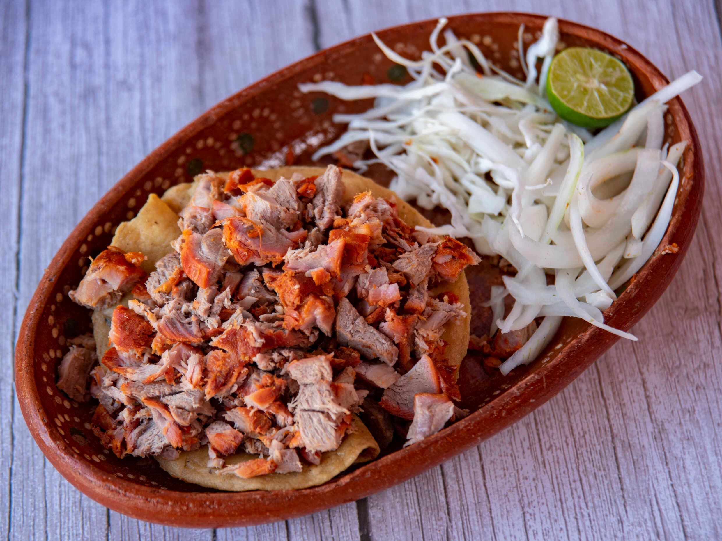 Taco Dorado con Carne