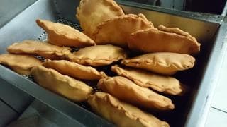 3 Pasteles + Refresco de 12Oz