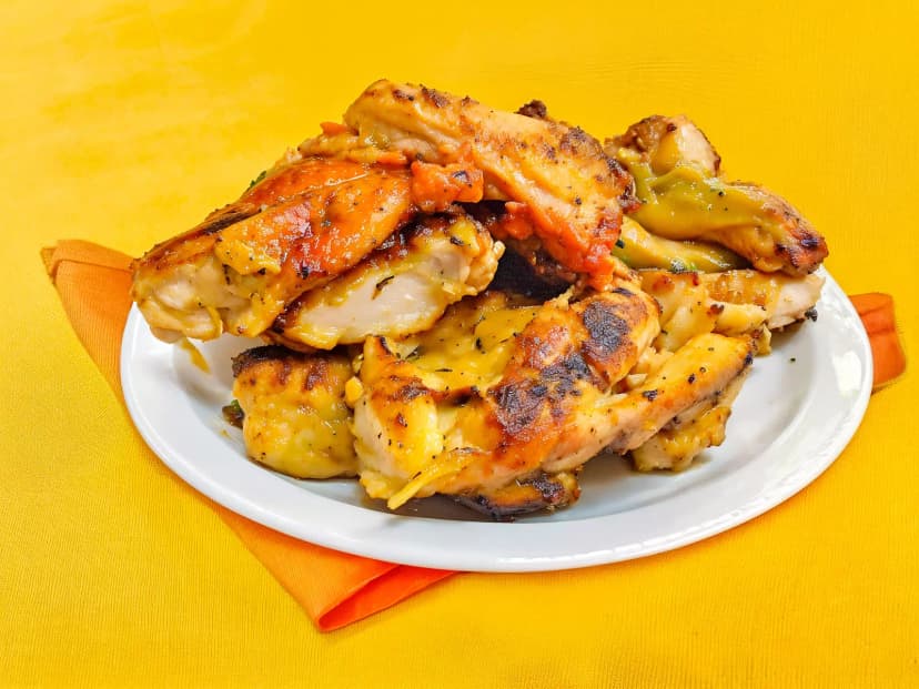 Rey del Pollo Suc. Soler