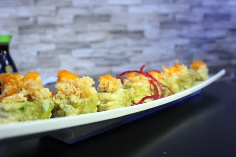 Tempura Especial Roll