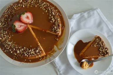 Flan con Cajeta y Nuez