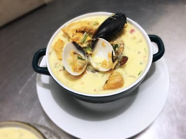 Sopa de Pescado o Mariscos en Leche