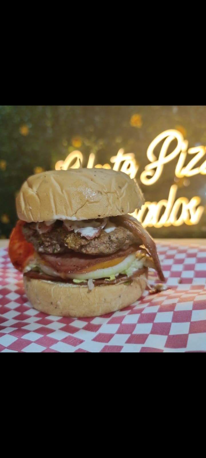 Hamburguesa Celeste