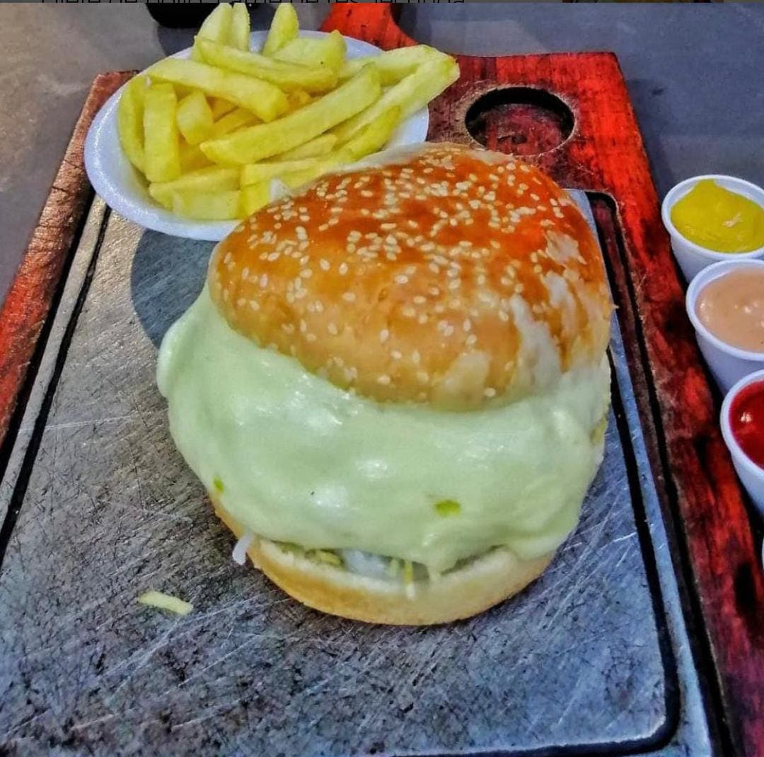 Combo Hambuguesa Pollo