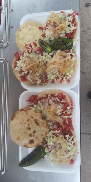 Promo de Adobada + Bebidas
