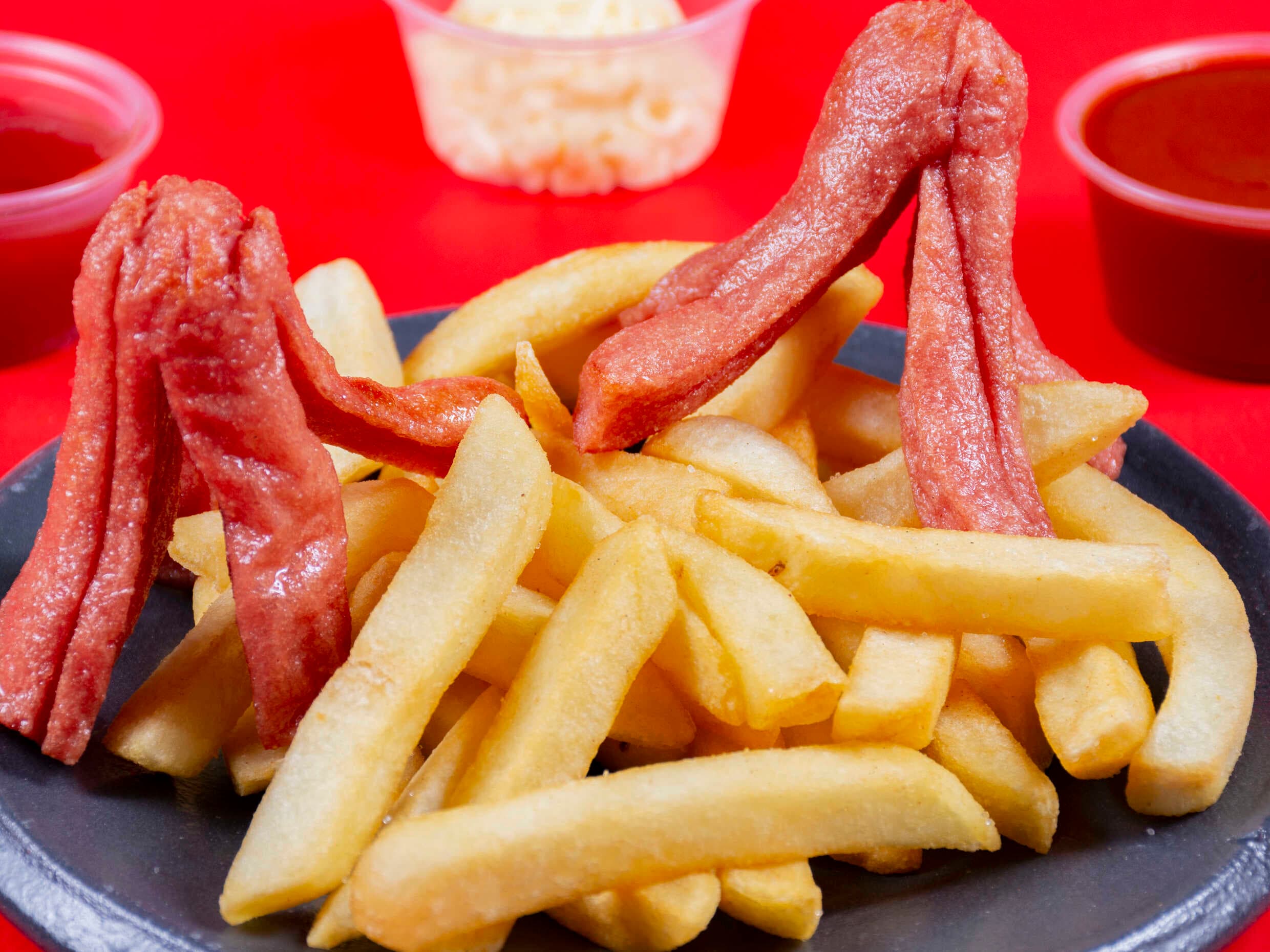 PAPAS A LA FRANCESA + COCA DE LATA