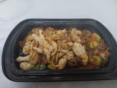 Tallarín Japonés de Salmón